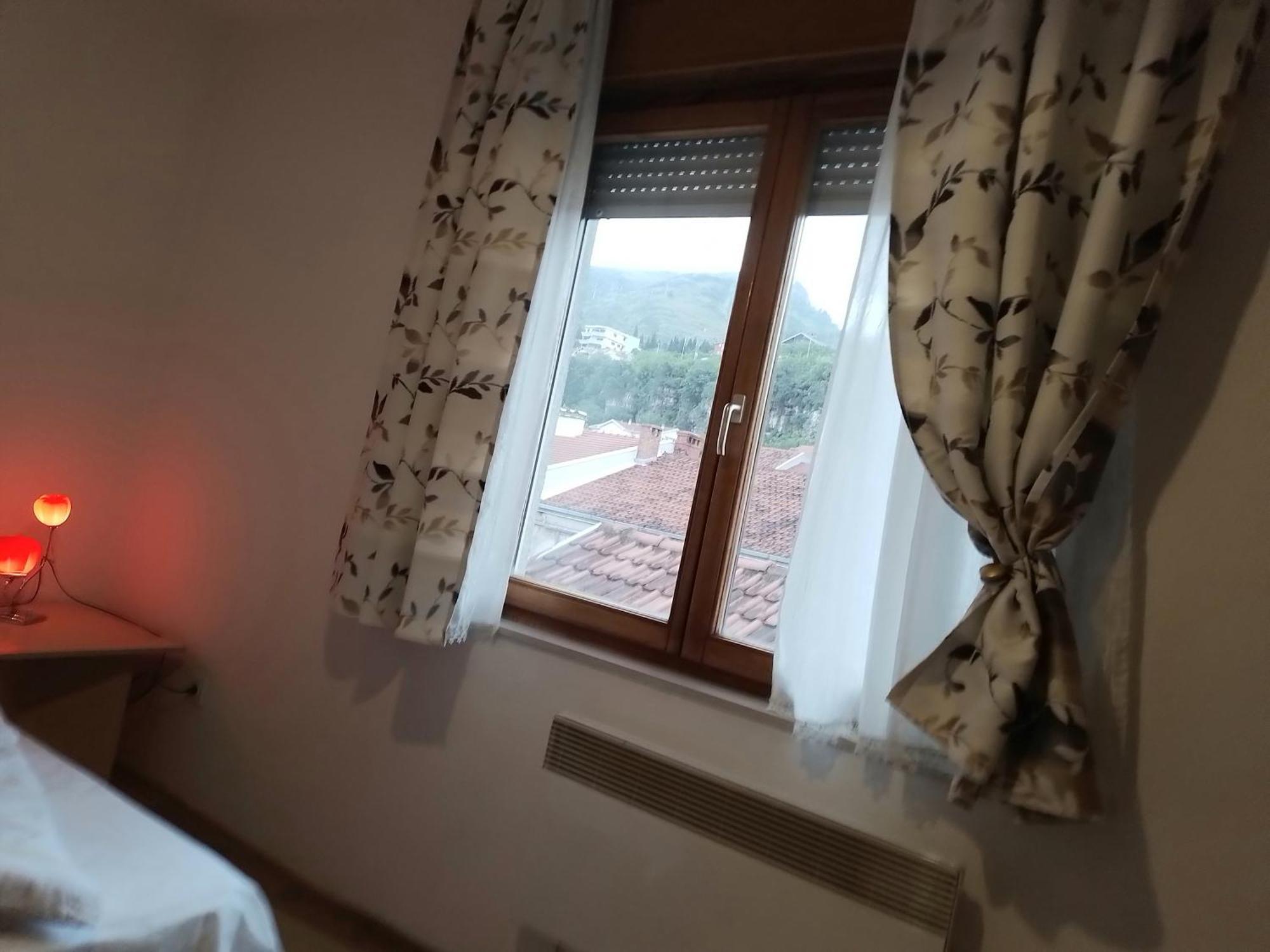 Guesthouse Sanja - Apartments 212 Mostar Esterno foto